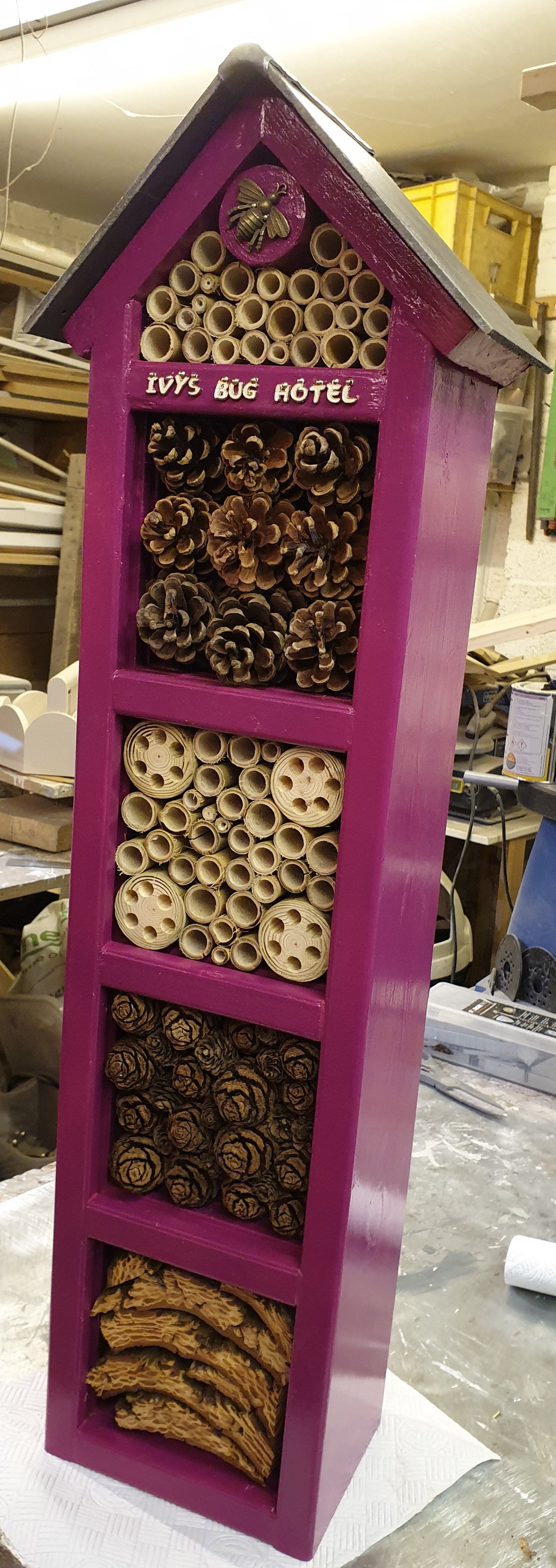 Bee Hotel