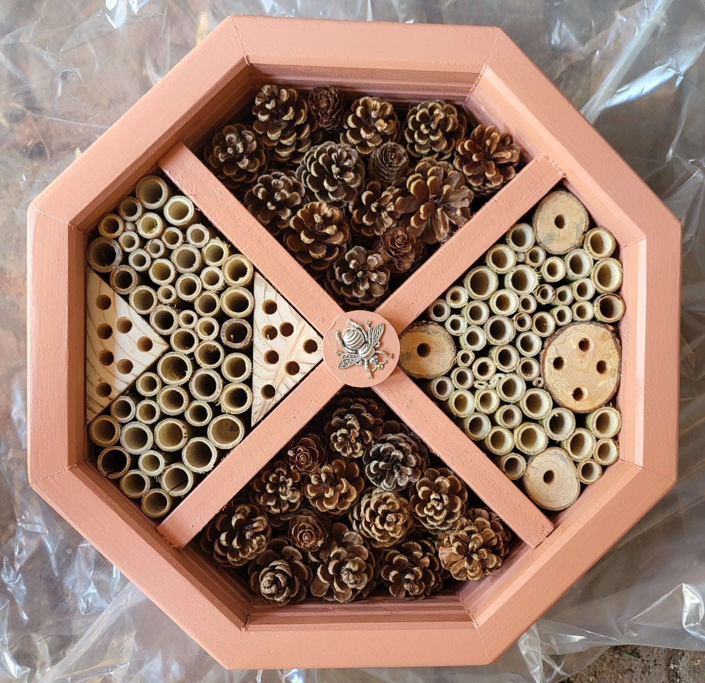 Bee Hotel