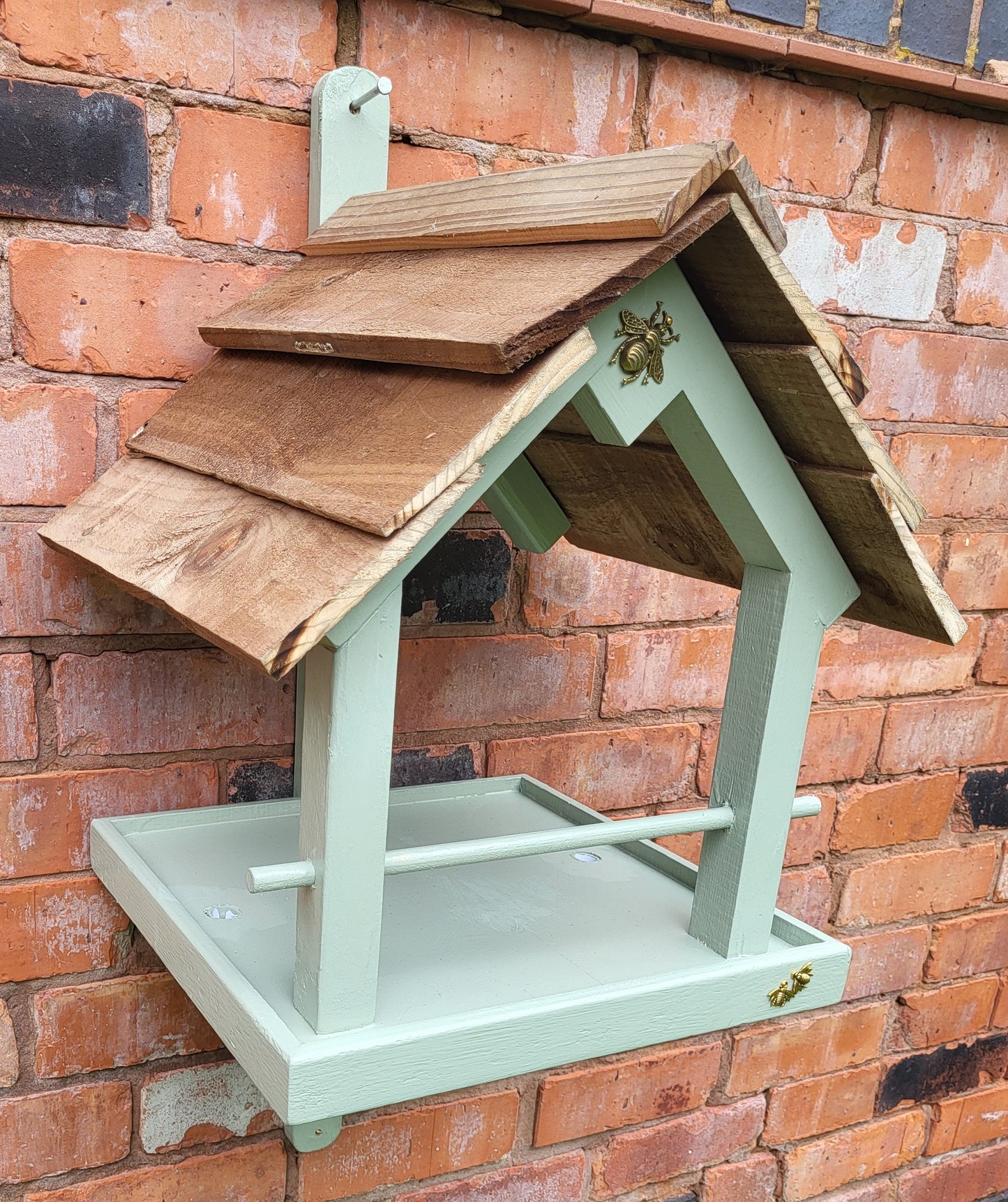 WALL MOUNTED BIRD TABLE