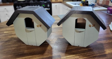 Birdbox for Robin, Sparrow and Finches