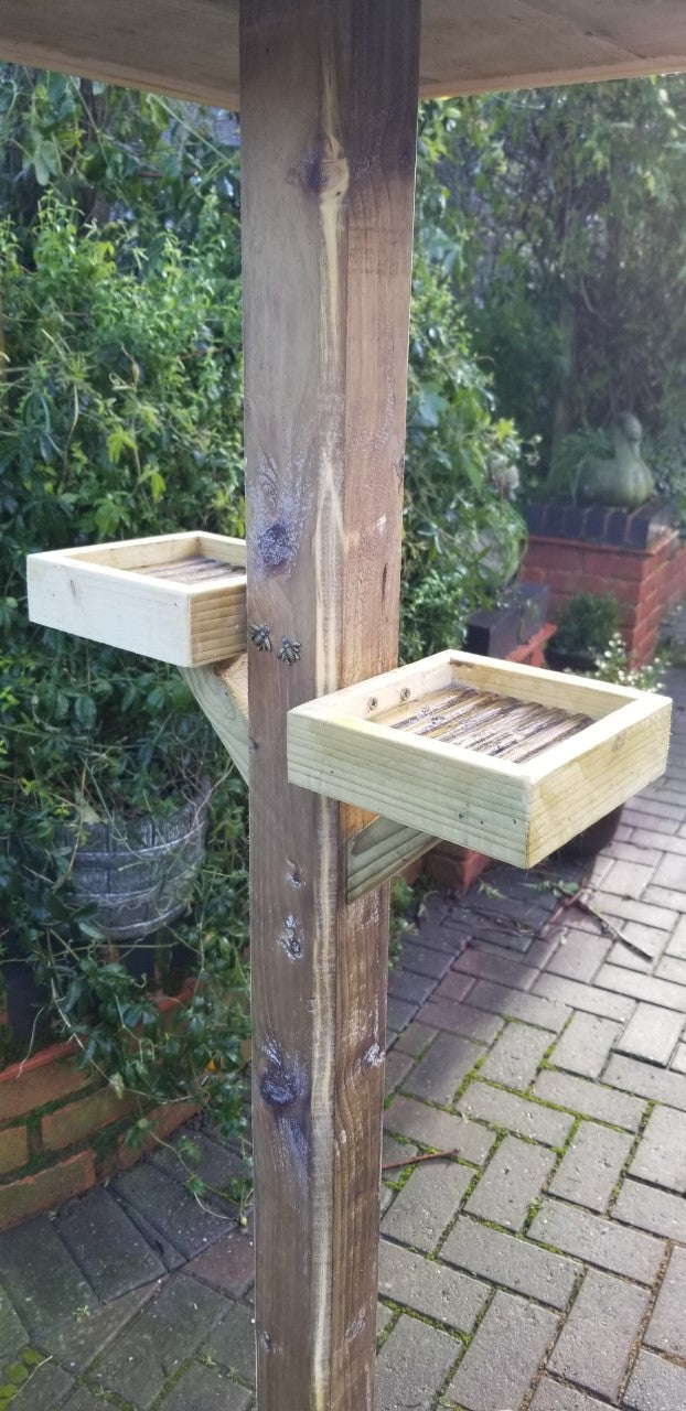 Rustic Bird Table with stand