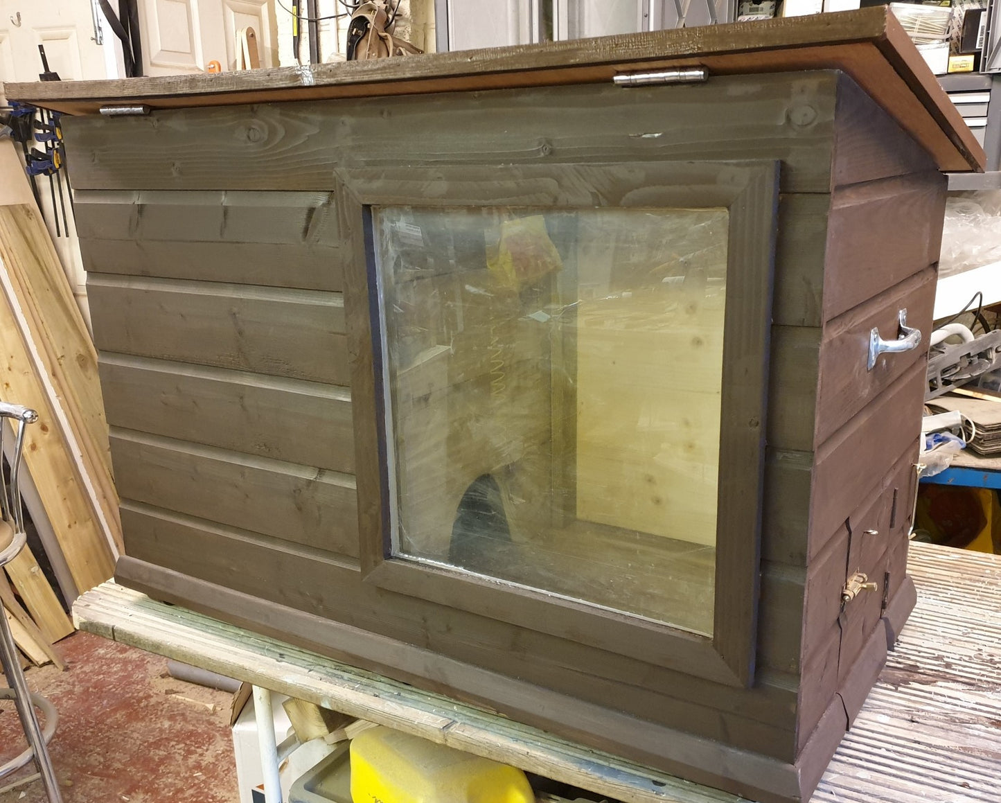 DRAFT PROOFED TORTOISE HOUSE